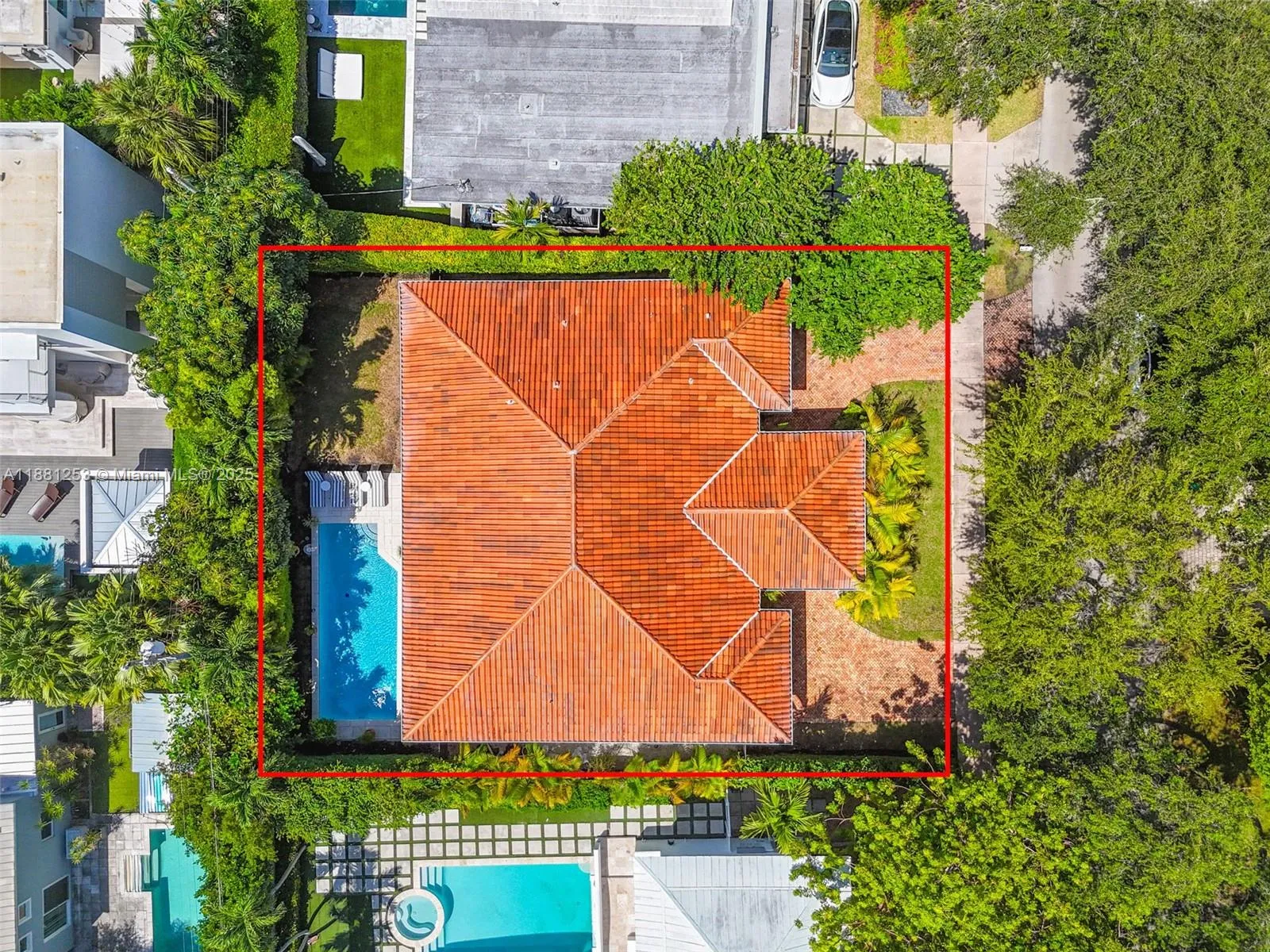 Key Biscayne, Florida 33149, United States, 5 Bedrooms Bedrooms, ,4 BathroomsBathrooms,Residential,Active,212423