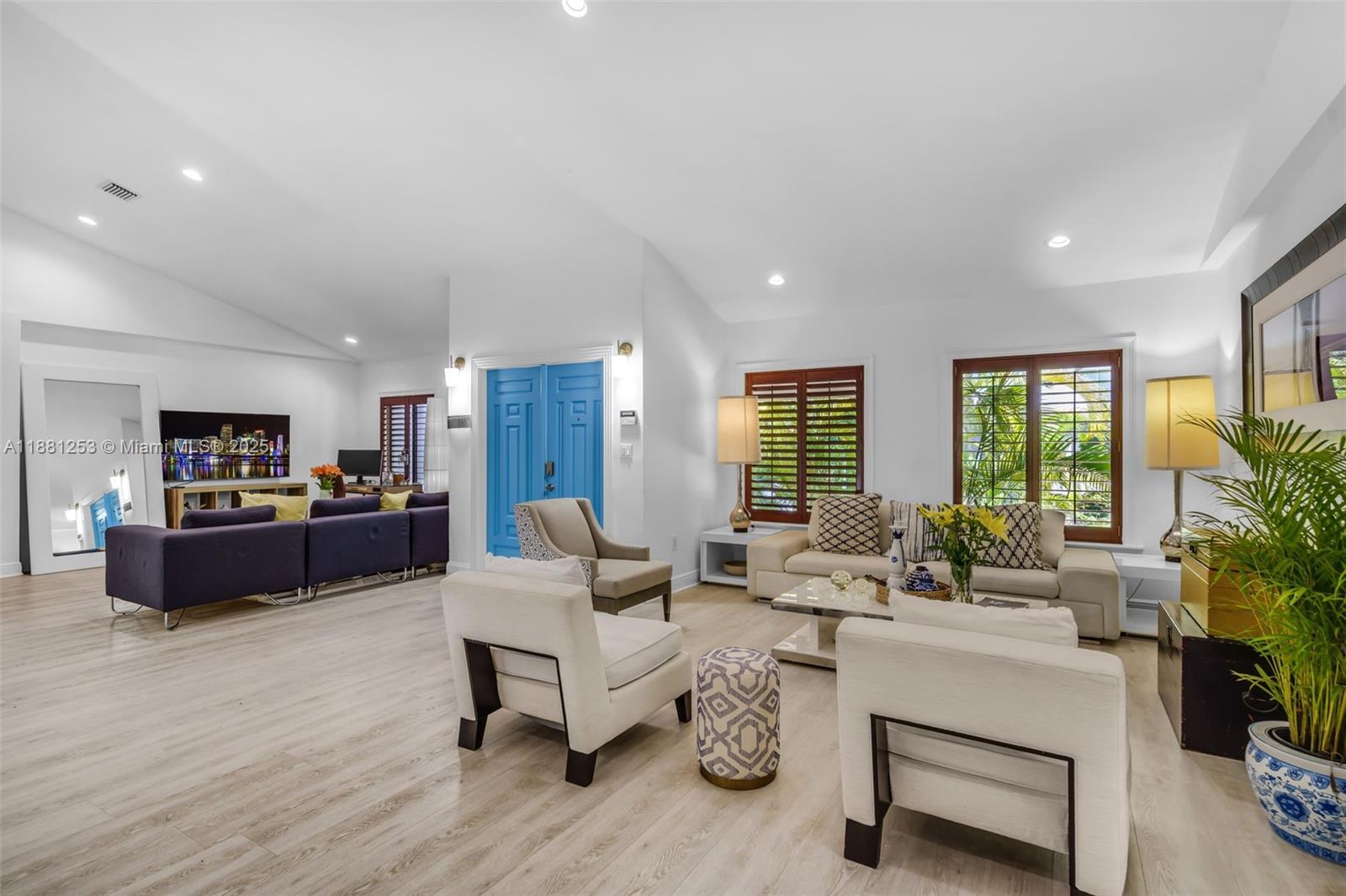 TROPICAL ISLE HOMES SUB 4 - Residential Lease