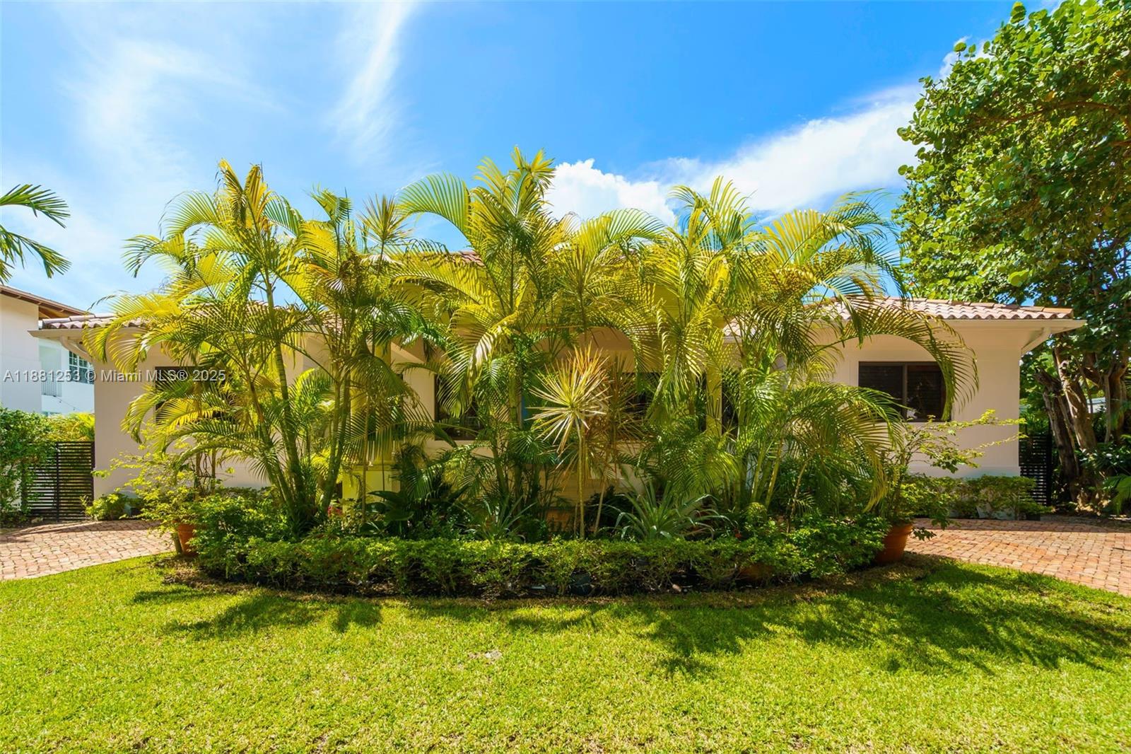 TROPICAL ISLE HOMES SUB 4 - Residential Lease