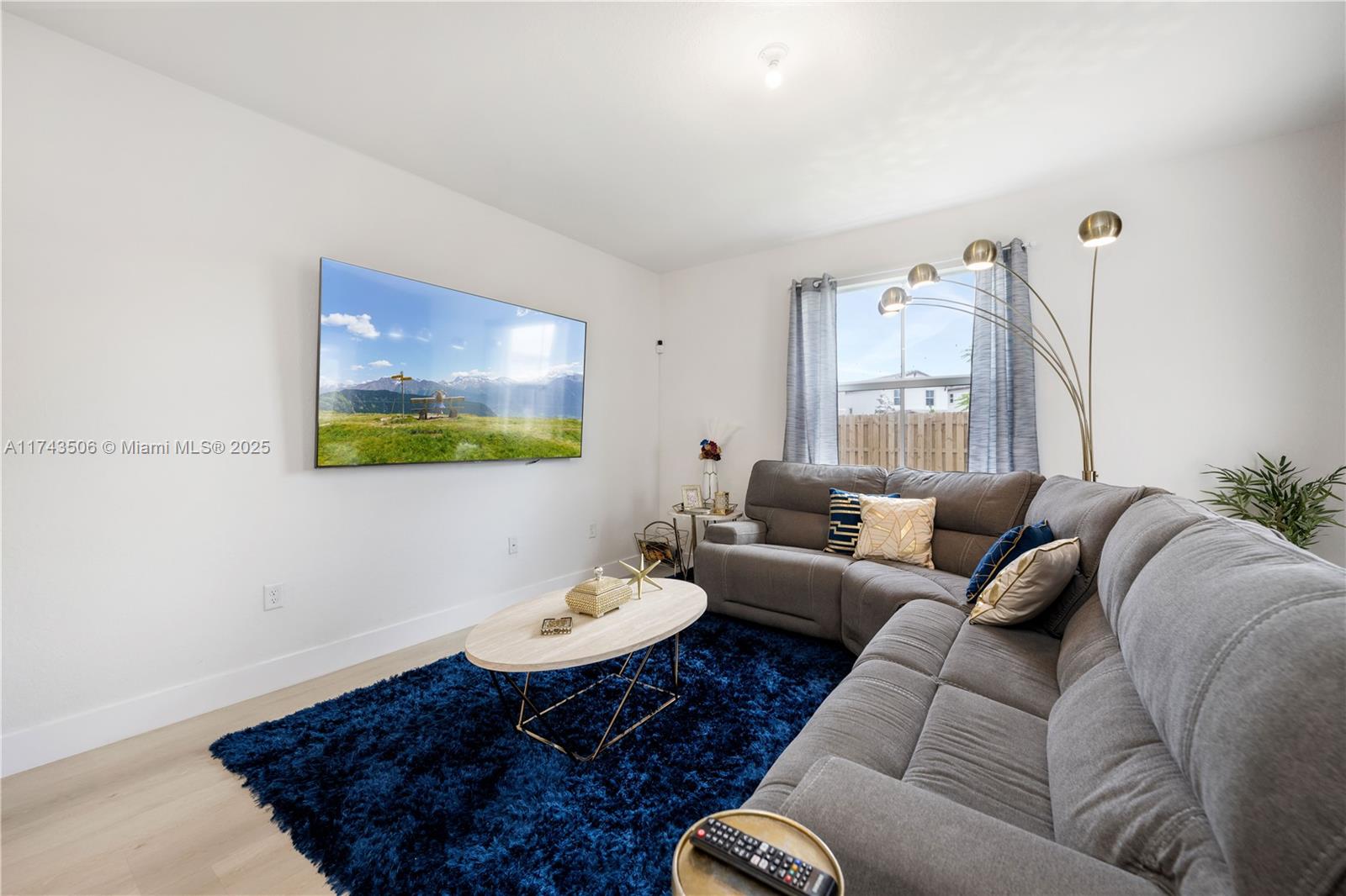 GOLF ESTS - Residential Lease