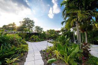 GRIFFING BISCAYNE PK ESTA - Residential Lease