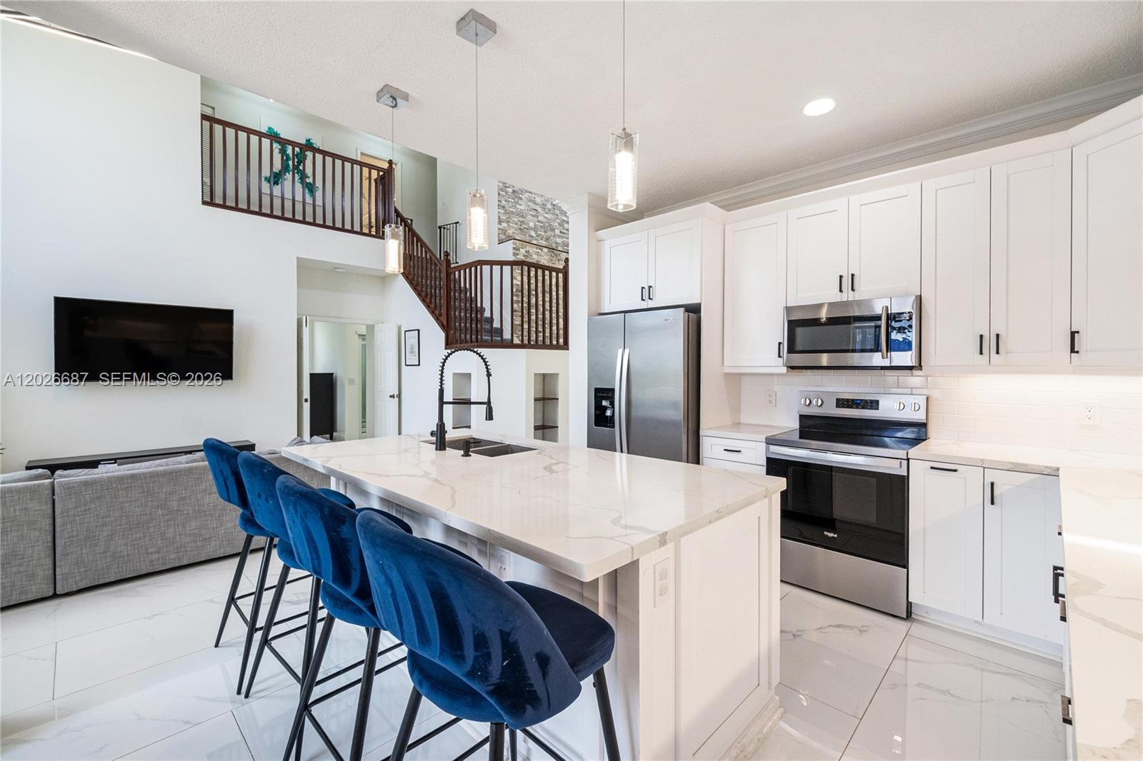 CHAPEL LAKE ESTATES - Residential