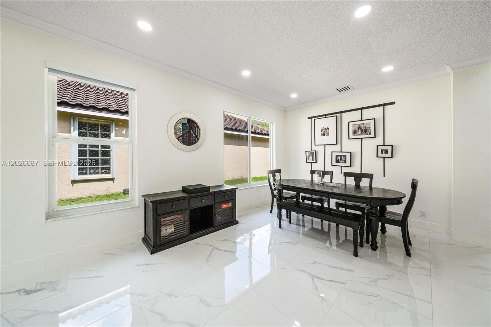 CHAPEL LAKE ESTATES - Residential