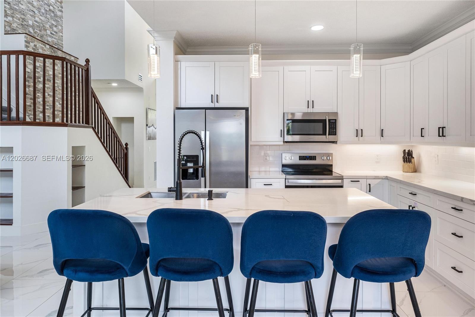 CHAPEL LAKE ESTATES - Residential