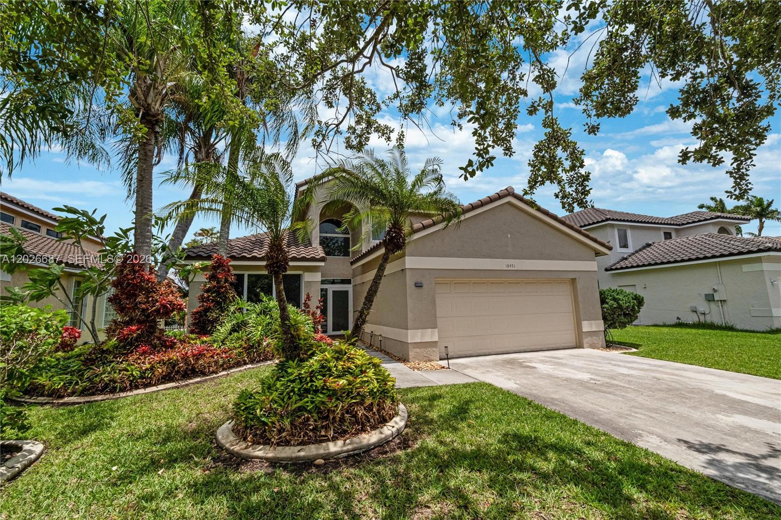 CHAPEL LAKE ESTATES - Residential