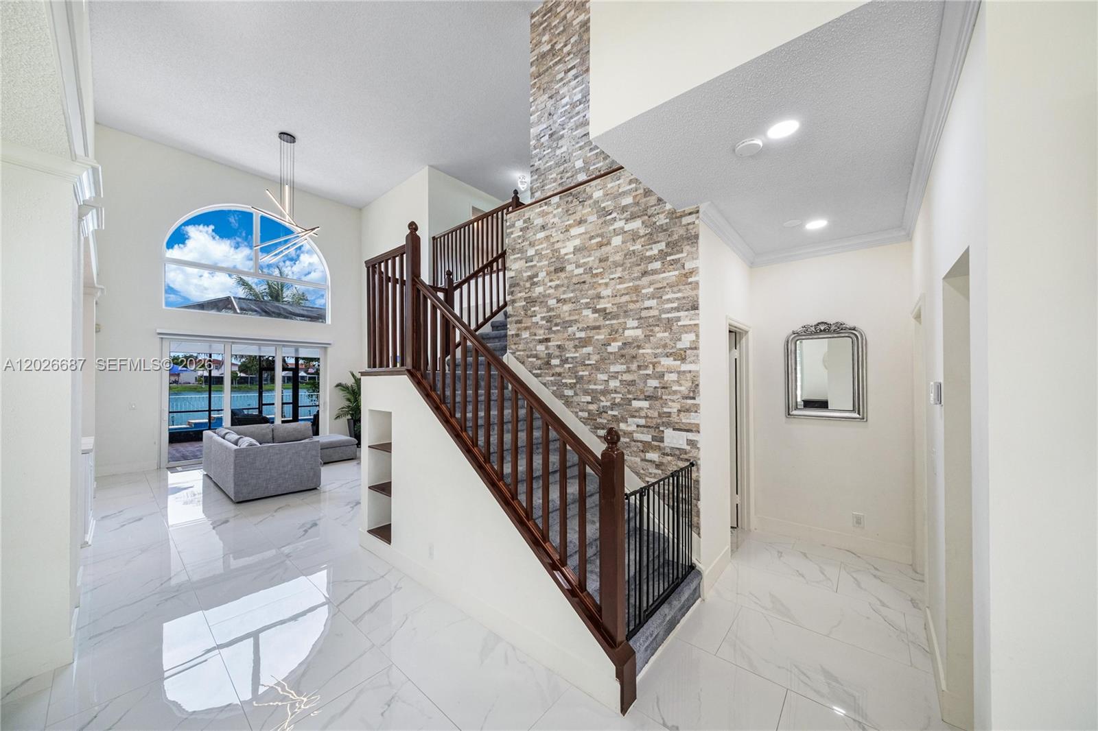 CHAPEL LAKE ESTATES - Residential