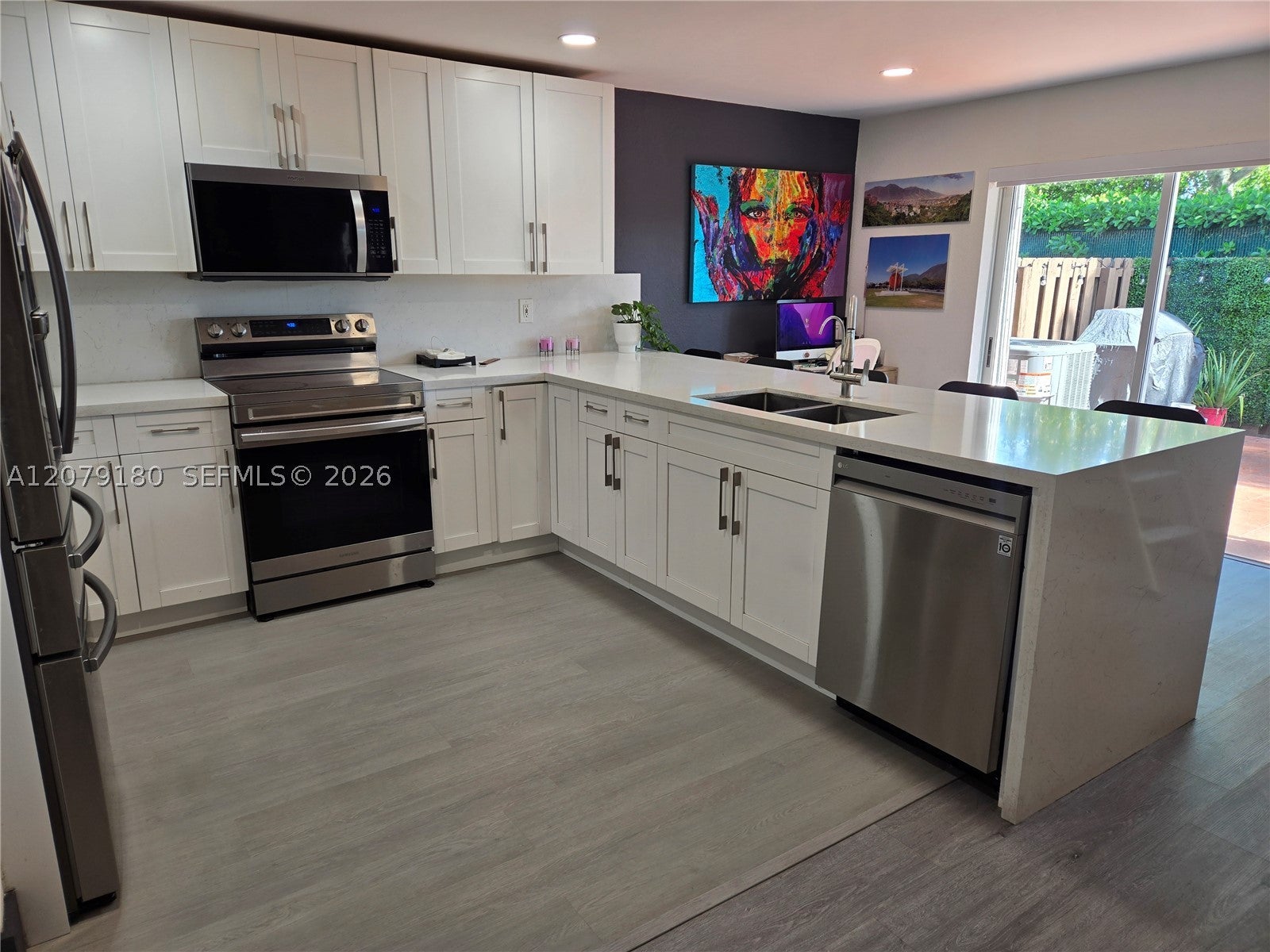 11464 NW 50th Ter