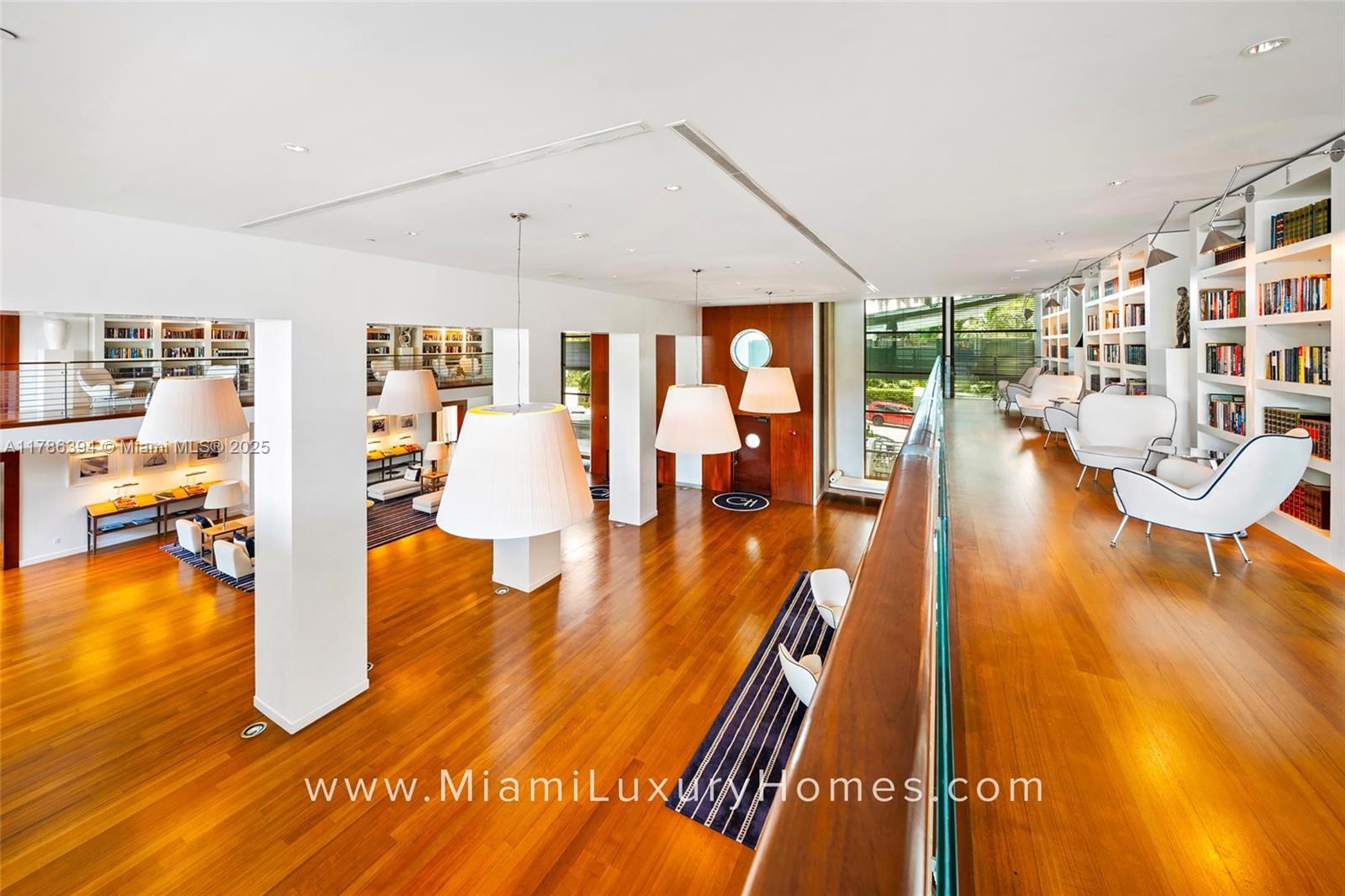 GROVENOR HOUSE CONDO - Residential