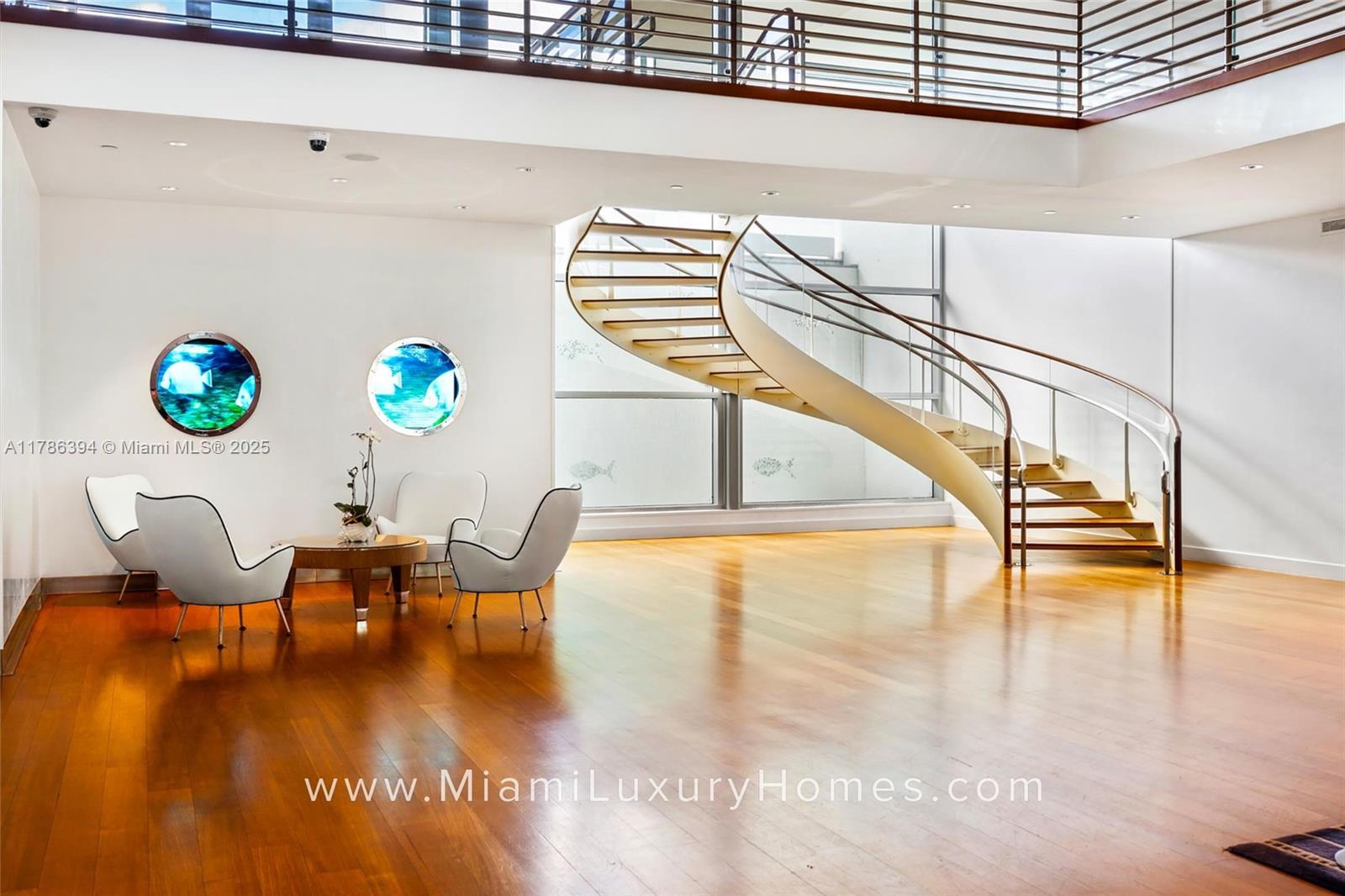 GROVENOR HOUSE CONDO - Residential