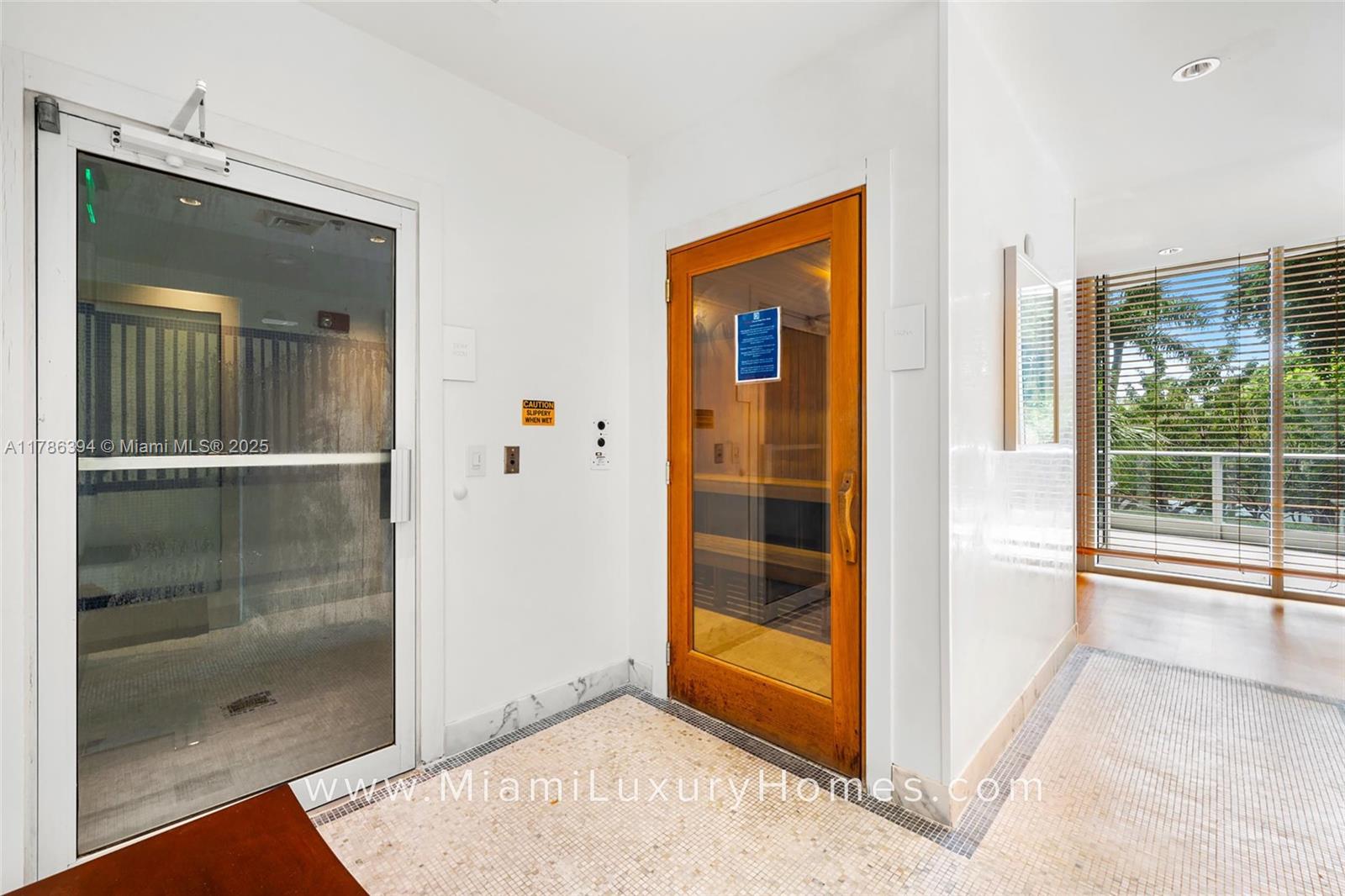 GROVENOR HOUSE CONDO - Residential