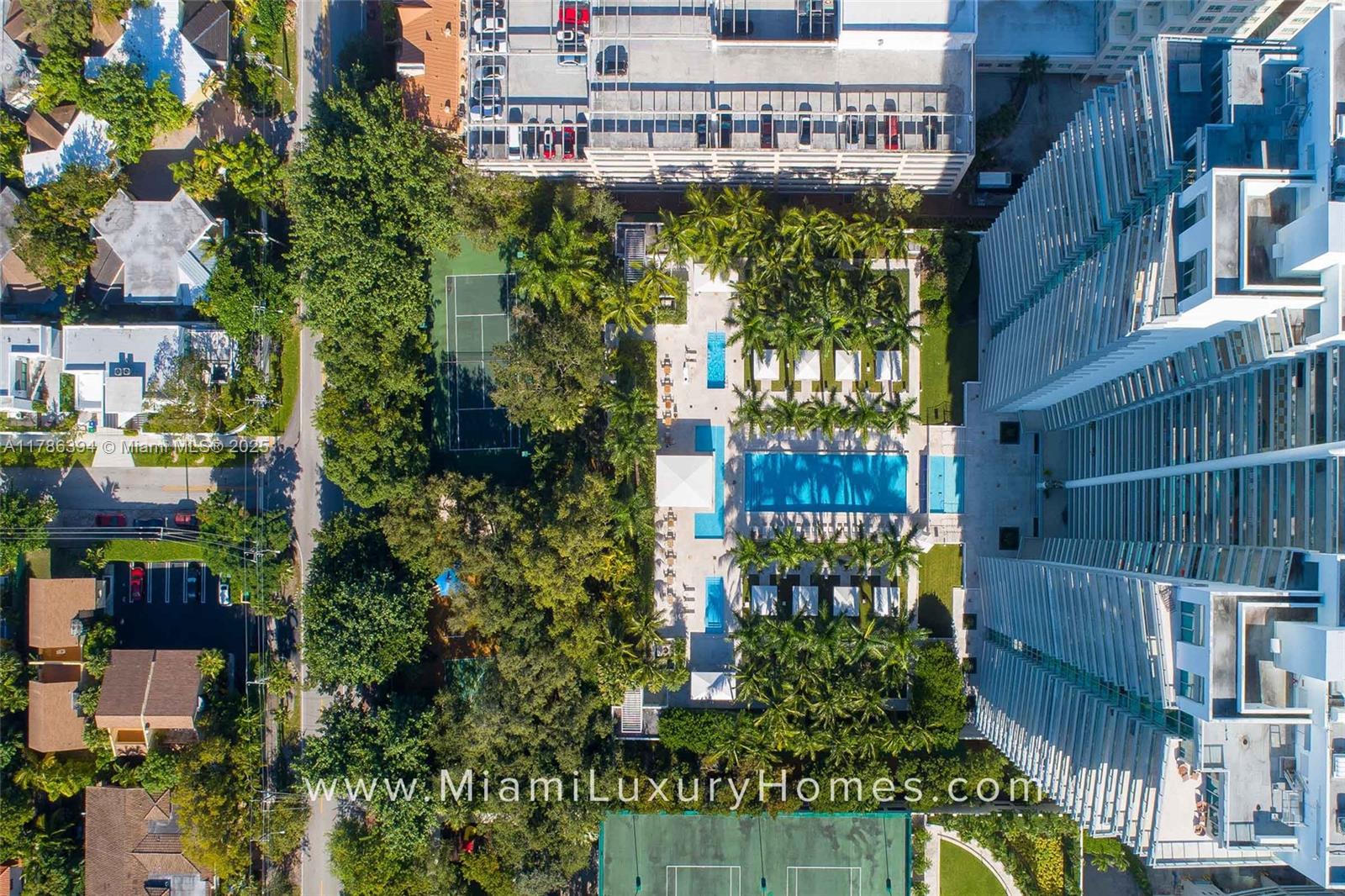 GROVENOR HOUSE CONDO - Residential