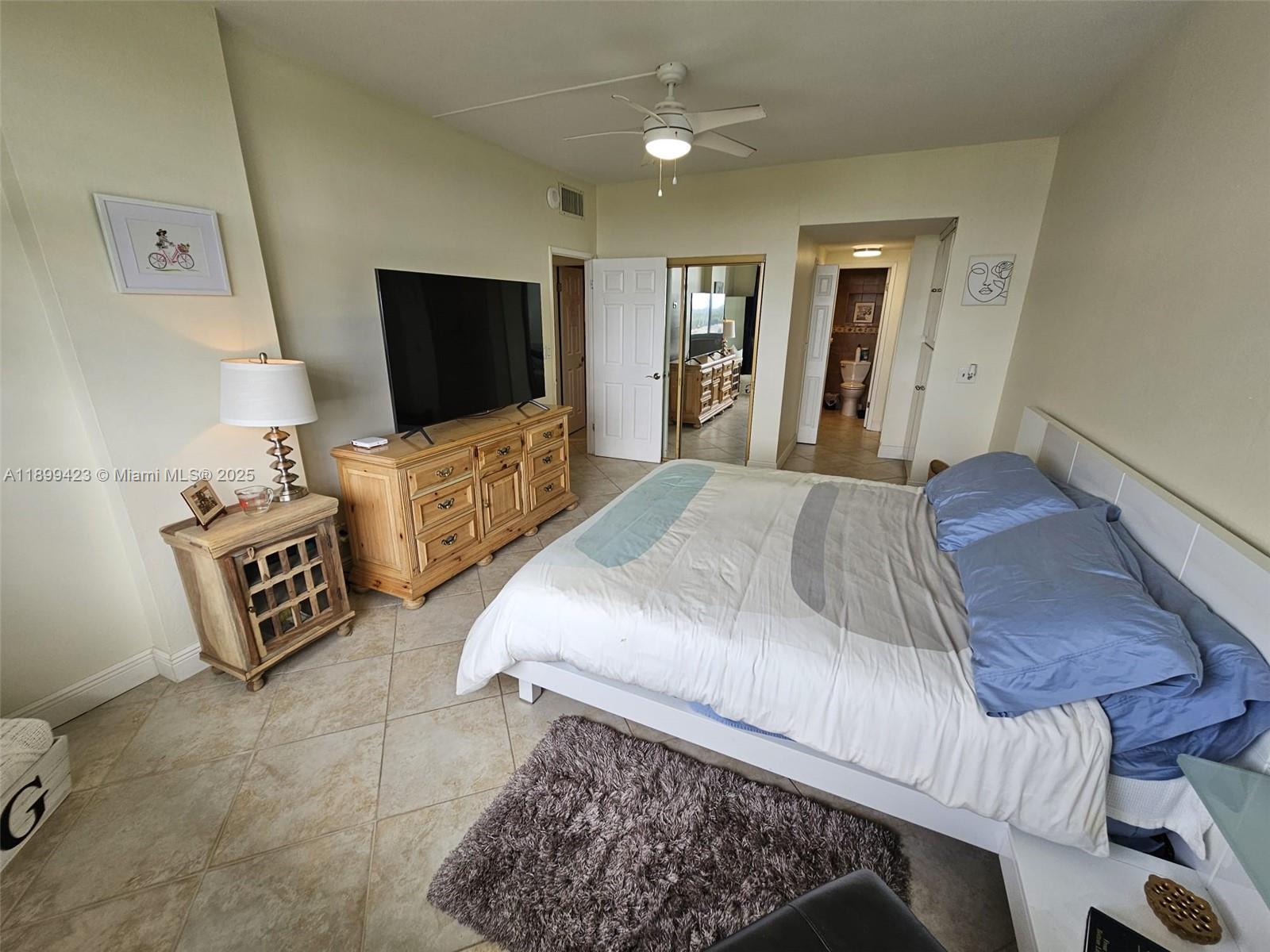 HILLCREST EAST NO 24 COND - Residential