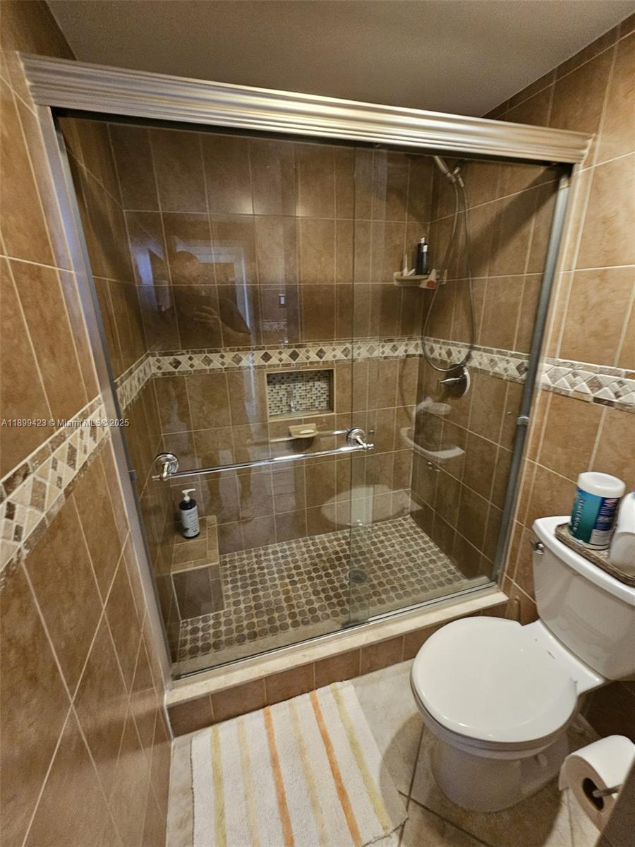HILLCREST EAST NO 24 COND - Residential