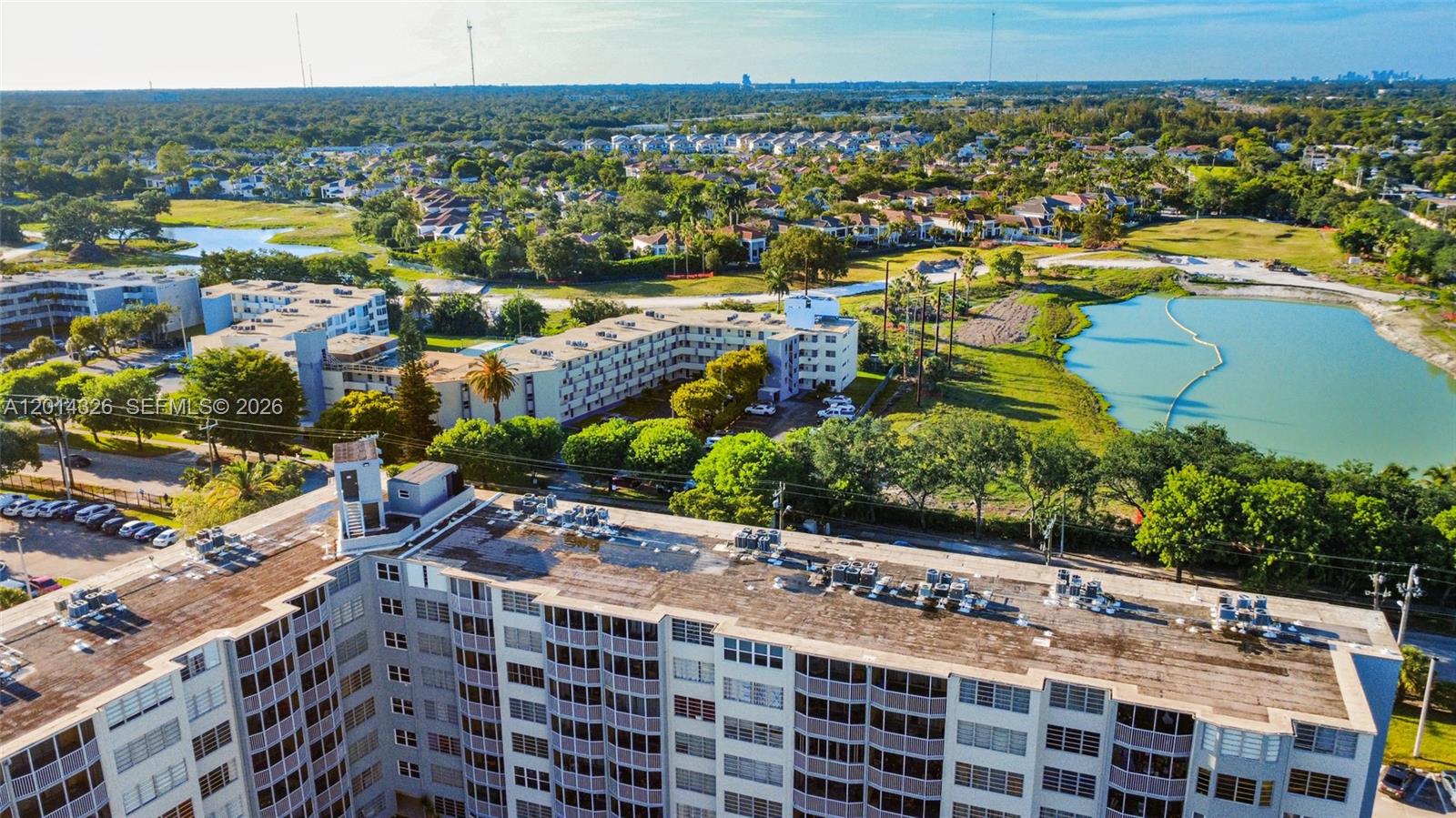 JADE WINDS GROUP - - Residential