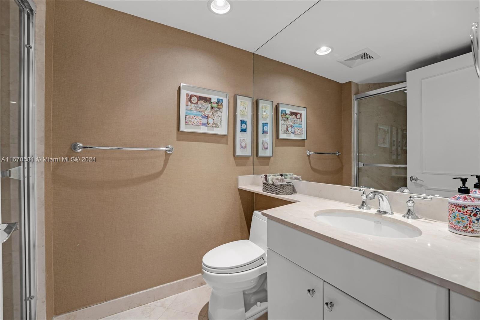 LAKE TOWER CONDO - Residential