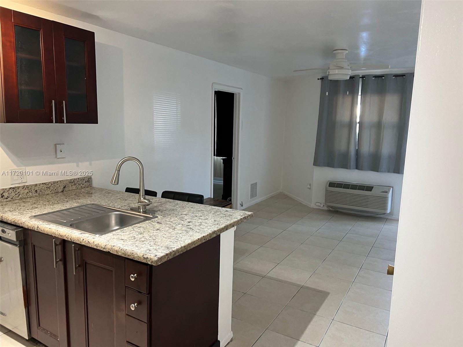 4581 W Mcnab Rd 29