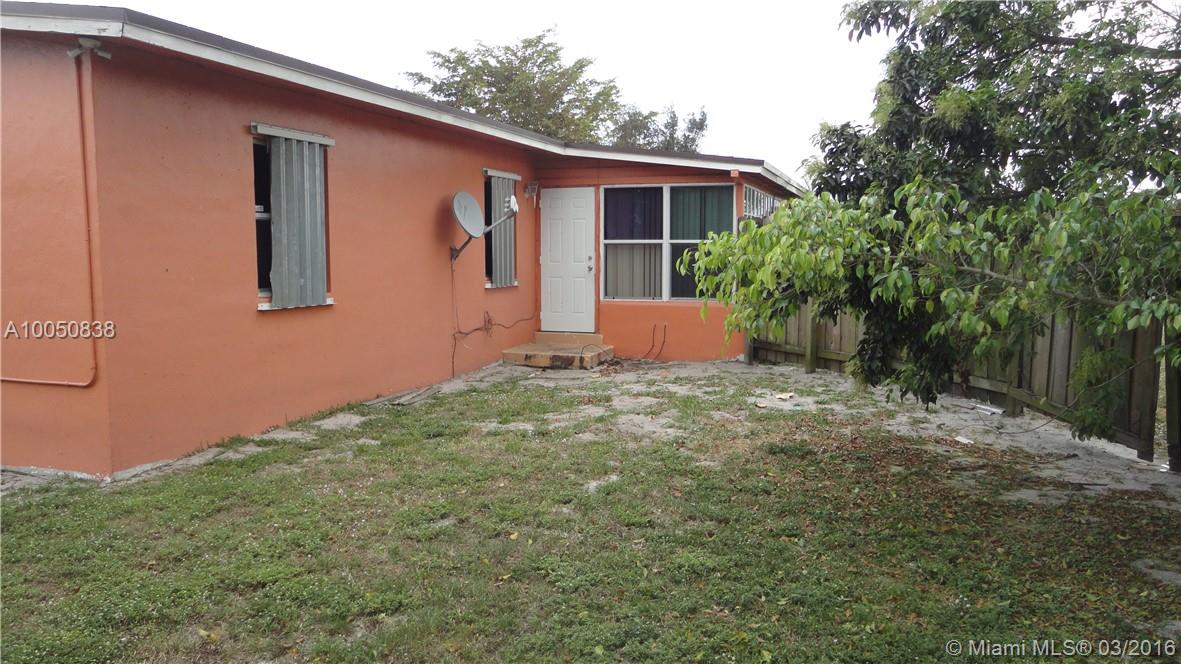 New Browardale 1st Add 47 - Residential