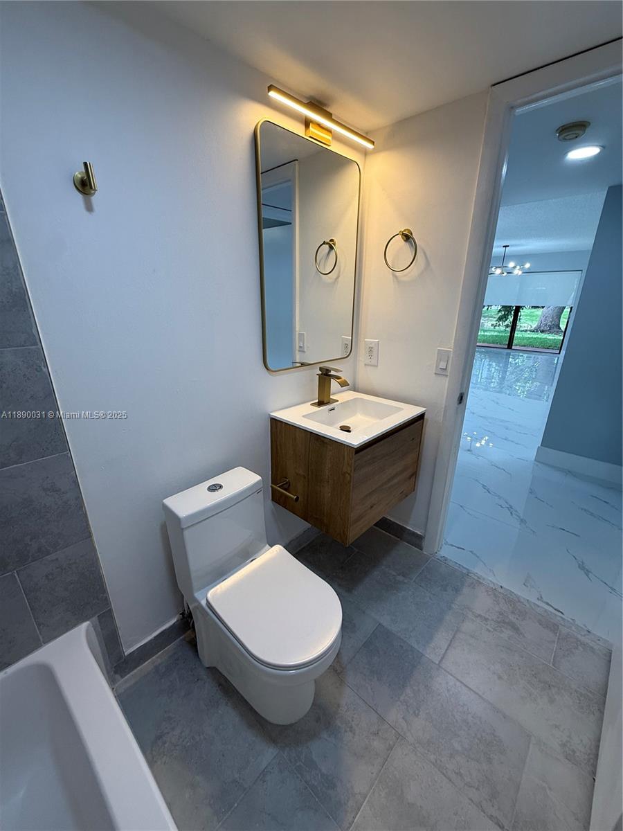 VILLAS DE VENEZIA CONDO - Residential
