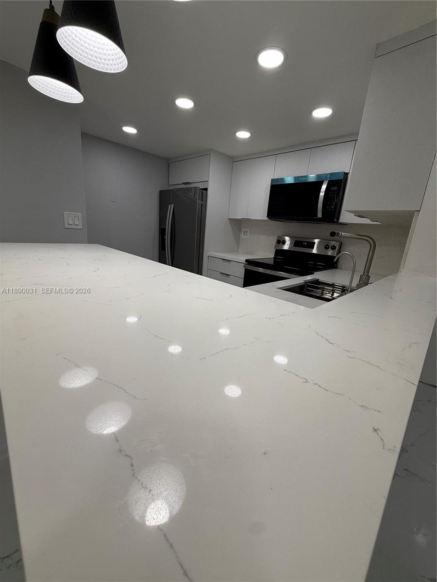 VILLAS DE VENEZIA CONDO - Residential