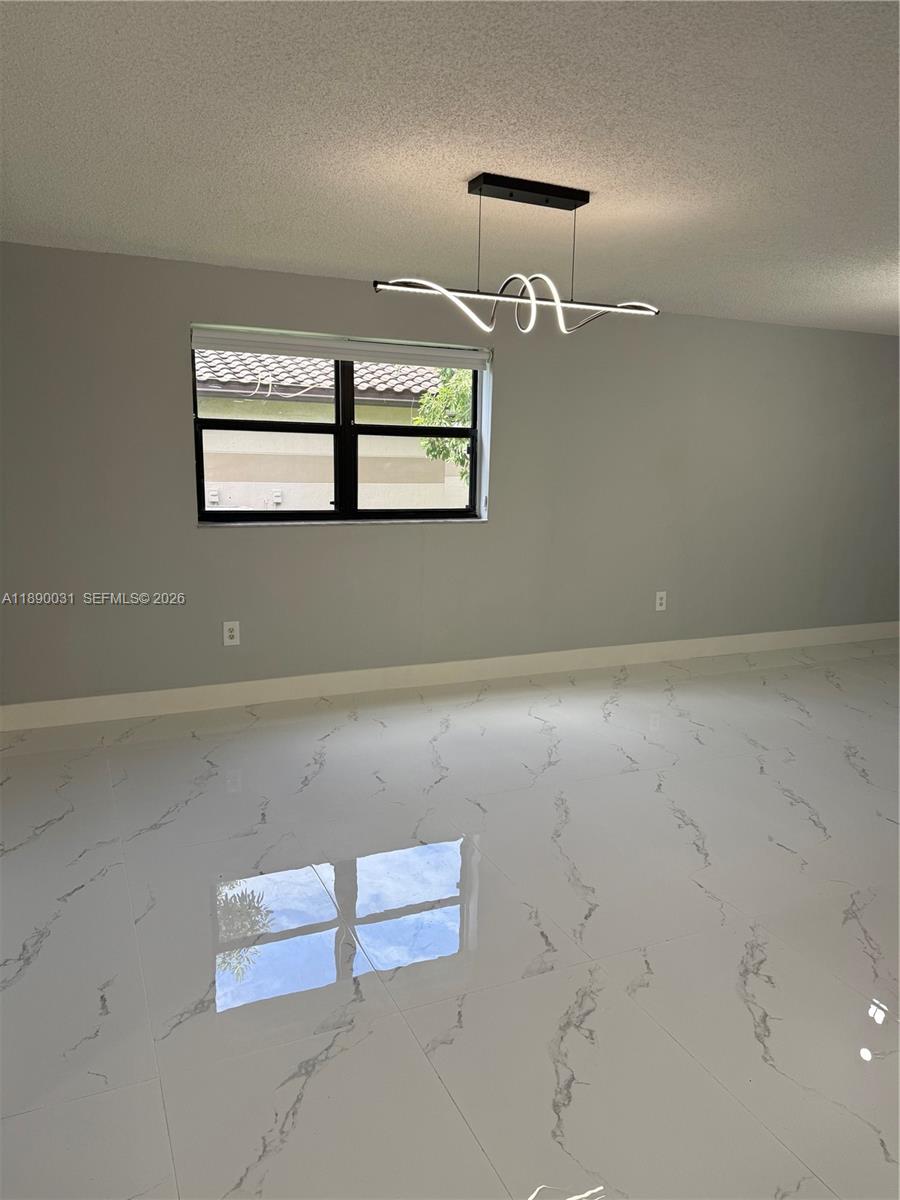 VILLAS DE VENEZIA CONDO - Residential