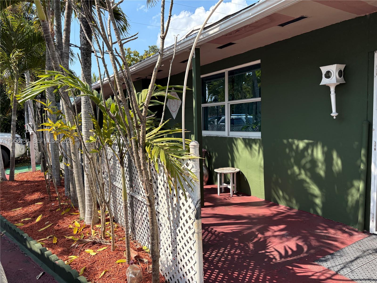 SOUTHGATE - Residential