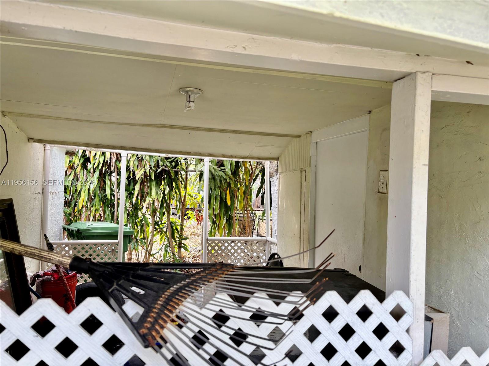 SOUTHGATE - Residential