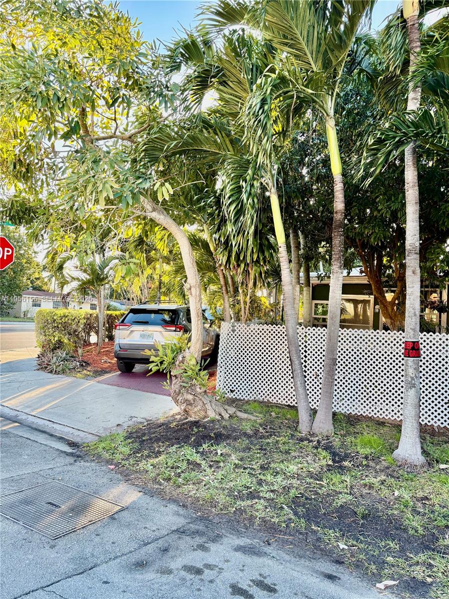 SOUTHGATE - Residential