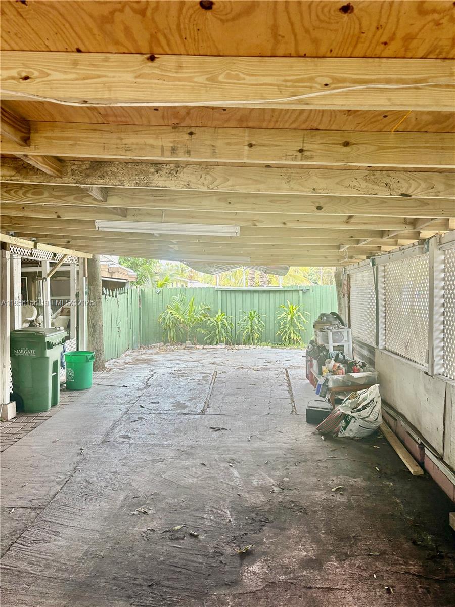 SOUTHGATE - Residential