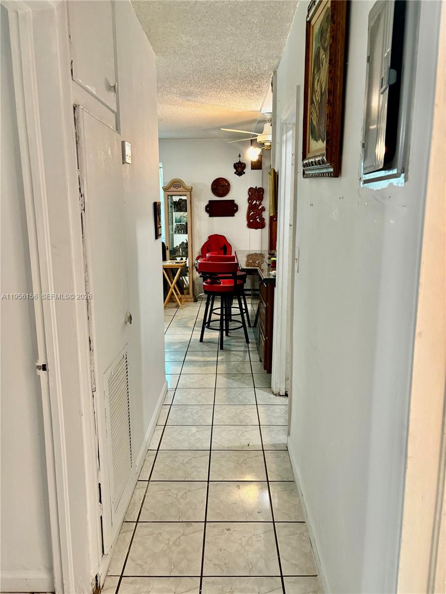 SOUTHGATE - Residential