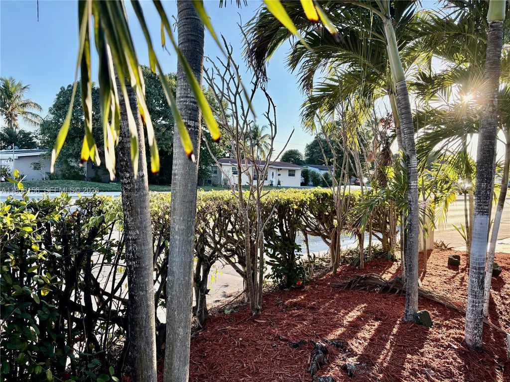 Photo of 6103 Southgate Blvd, Margate, FL 33068 (MLS # A11956156)