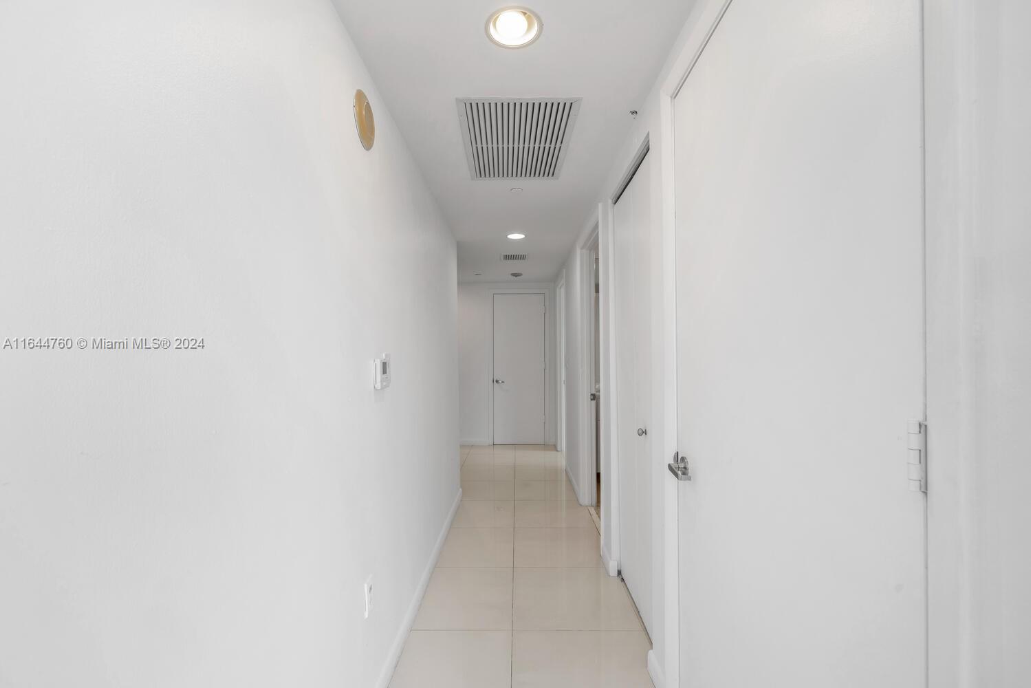 ICON BRICKELL CONDO NO 3 - Residential