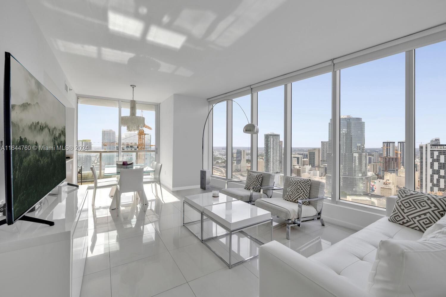 485 Brickell Ave 4104, Miami, Broward County, Florida - 2 Bedrooms  
2 Bathrooms - 