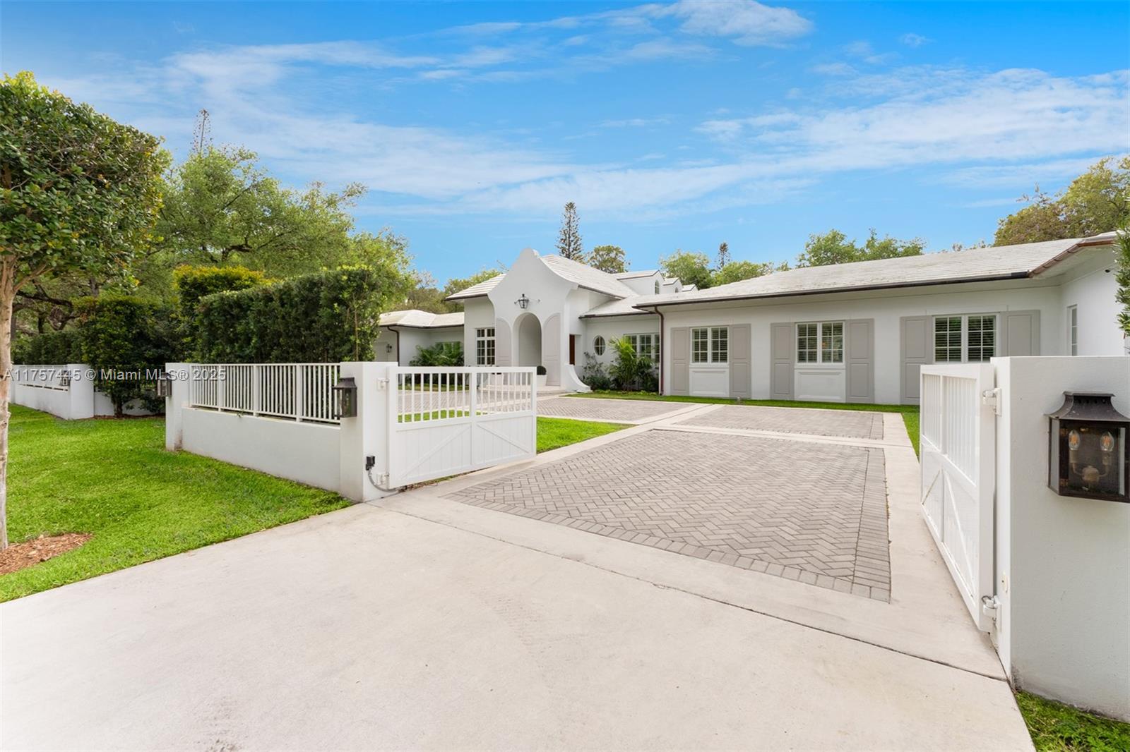 MARTIN BROTHERS HOMES - Residential