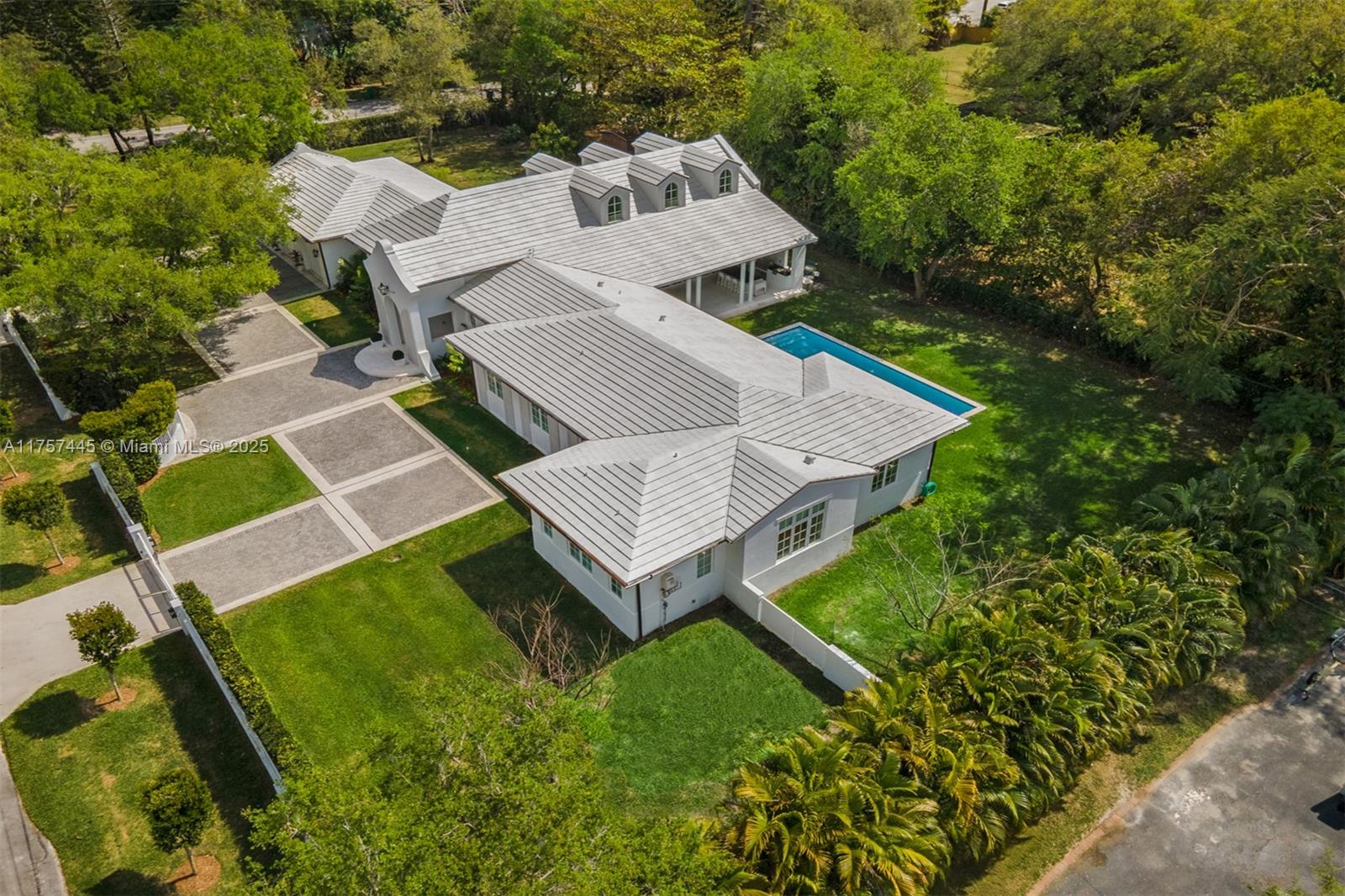 MARTIN BROTHERS HOMES - Residential