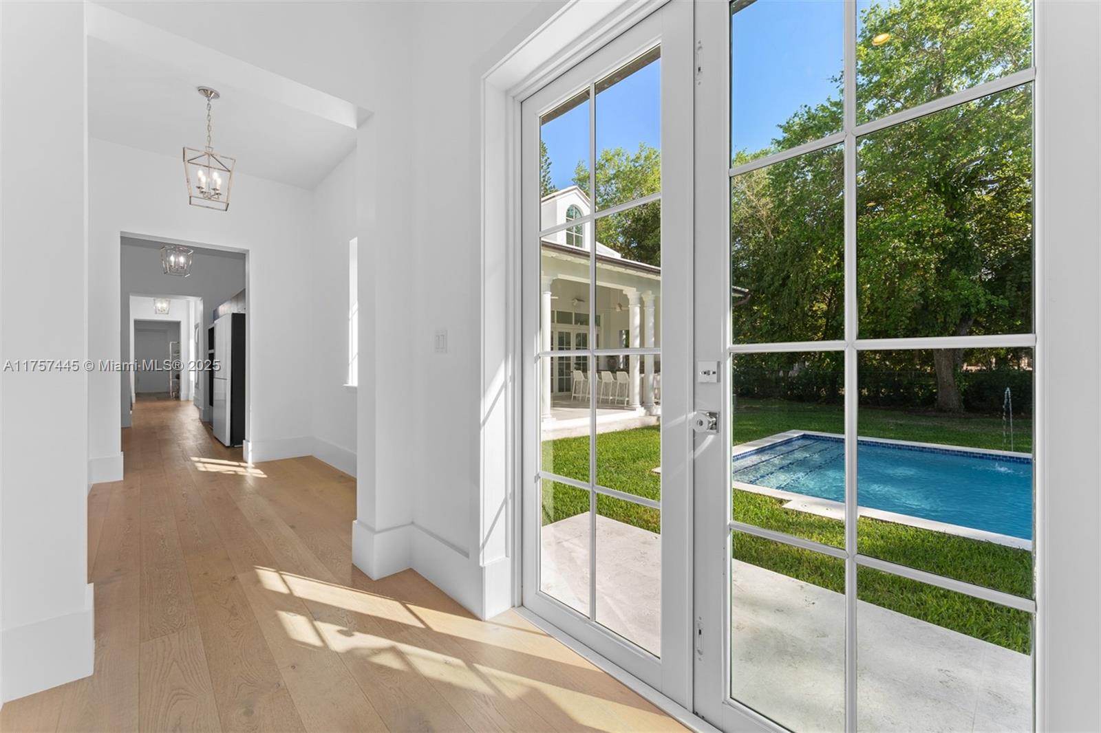 MARTIN BROTHERS HOMES - Residential