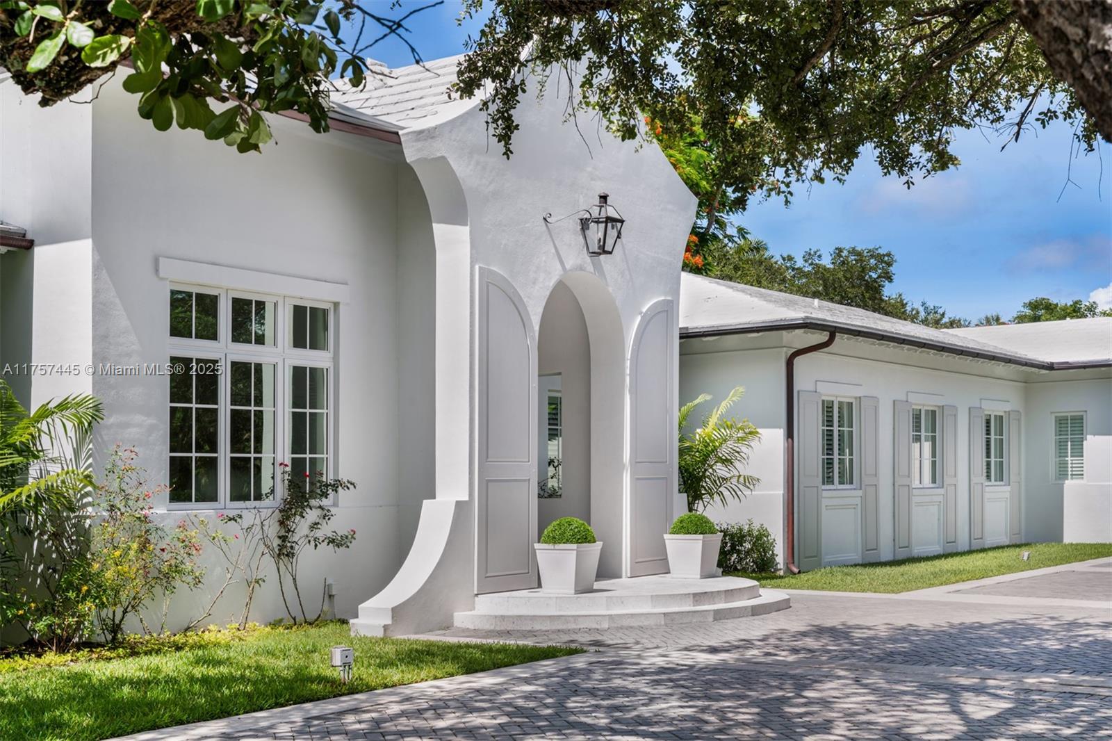 MARTIN BROTHERS HOMES - Residential