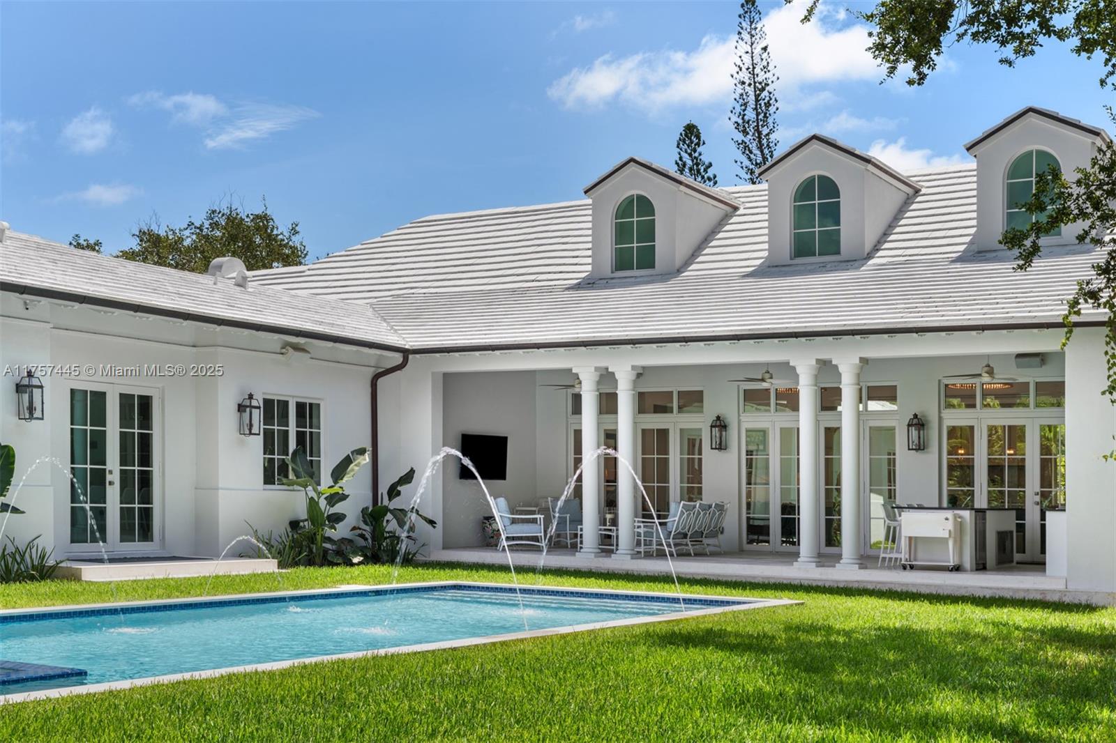 MARTIN BROTHERS HOMES - Residential