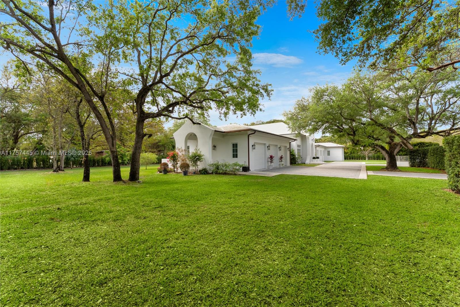 MARTIN BROTHERS HOMES - Residential