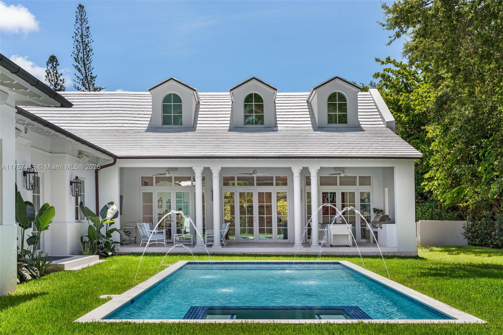 MARTIN BROTHERS HOMES - Residential