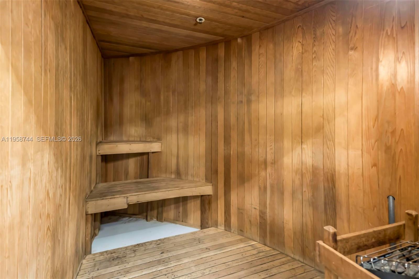 LATITUDE ON THE RIVER CON - Residential Lease