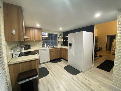 Condominium in Miami FL 11432 133rd Ct Ct 6.jpg