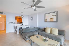 THE PRESIDENTIAL CONDO - Residential Lease