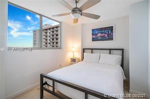 THE PRESIDENTIAL CONDO - Residential Lease