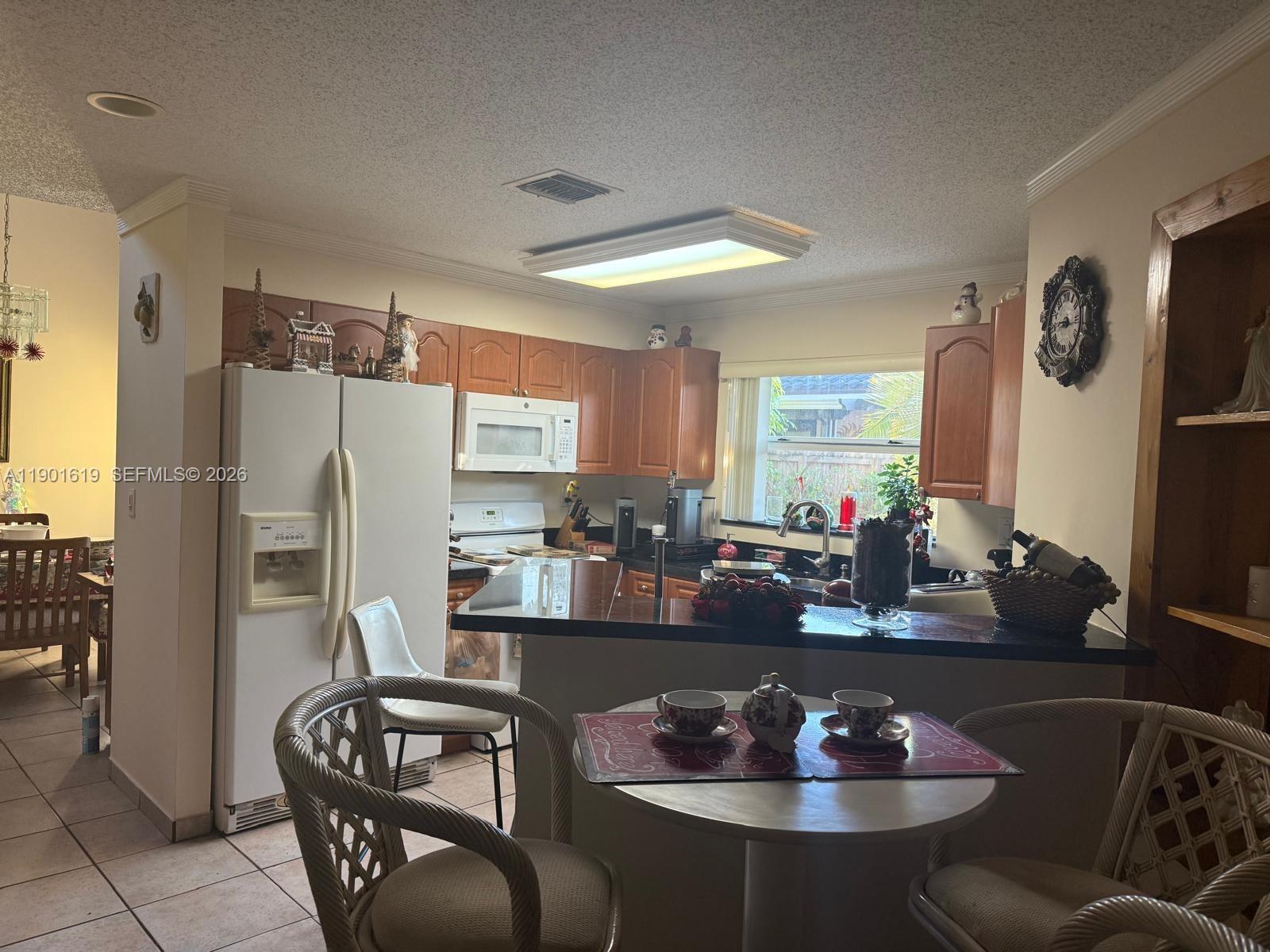 HIGHLANDS AT KENDALL - Residential