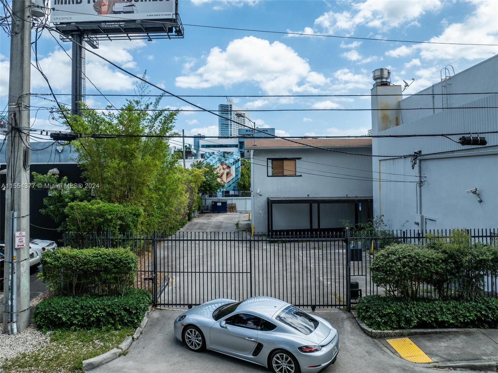 175 NE 36th St