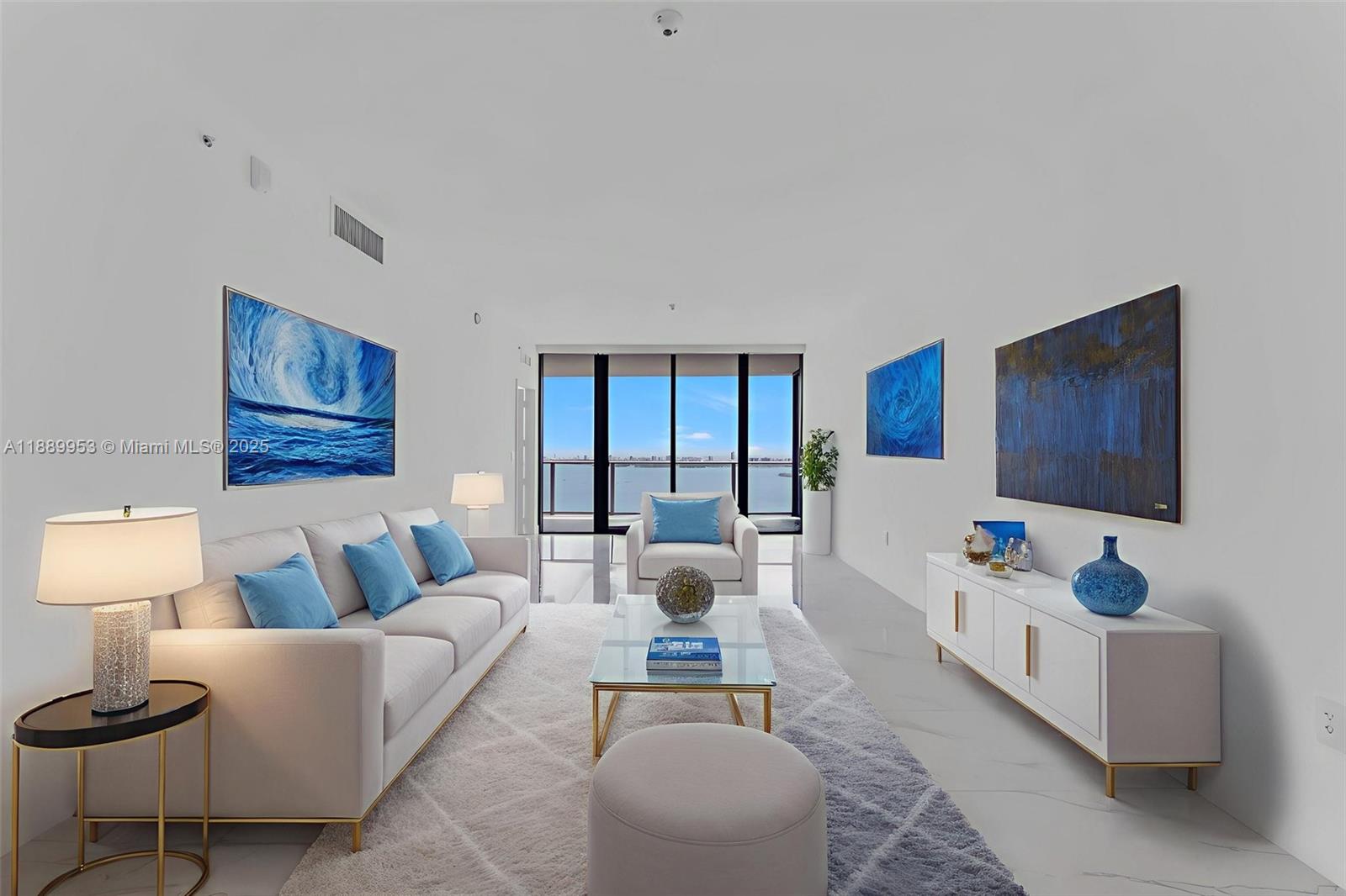 ARIA RESERVE SOUTH - Residential Lease