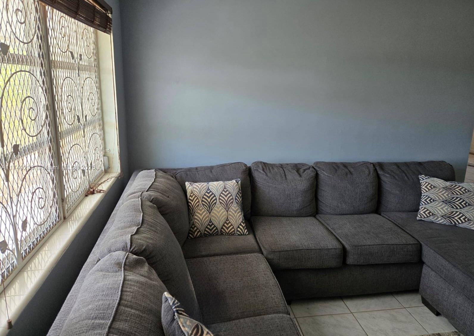 BARTON HOUSE CONDO - Residential