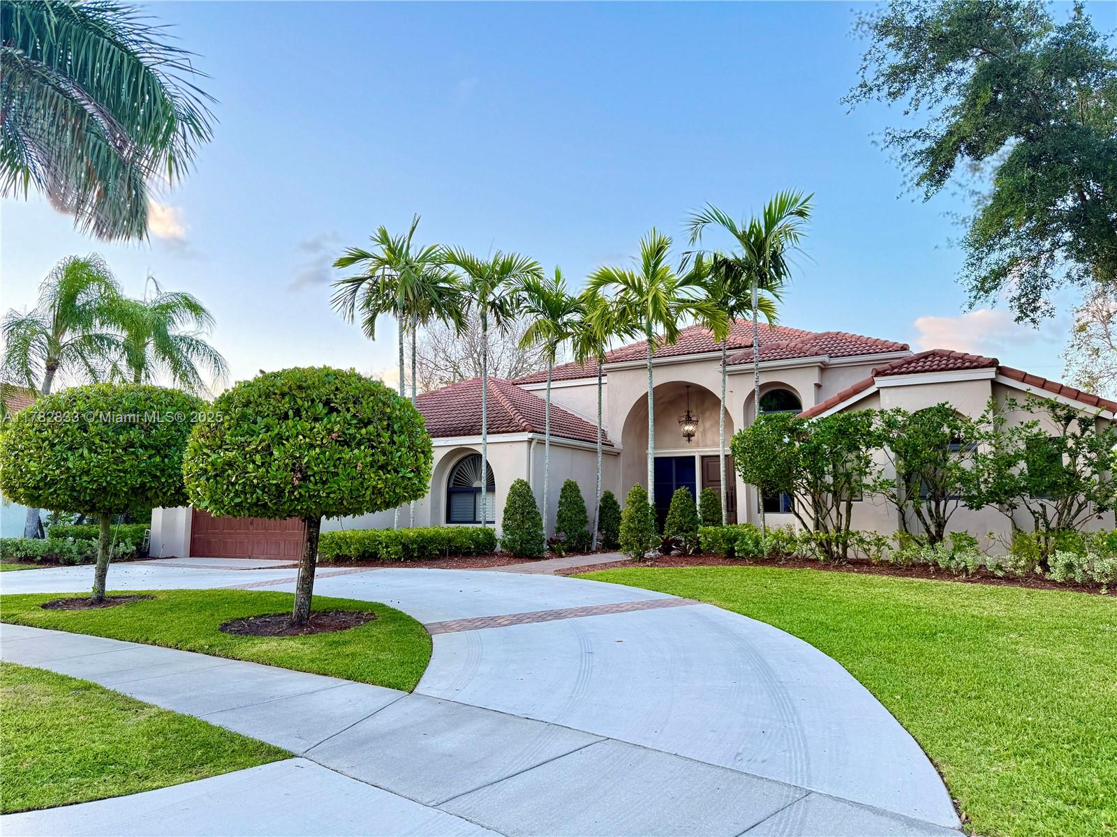 Property for Sale at 400 Alexandra Cir, Weston, Broward County, Florida - Bedrooms: 7 
Bathrooms: 5.5  - $2,495,000