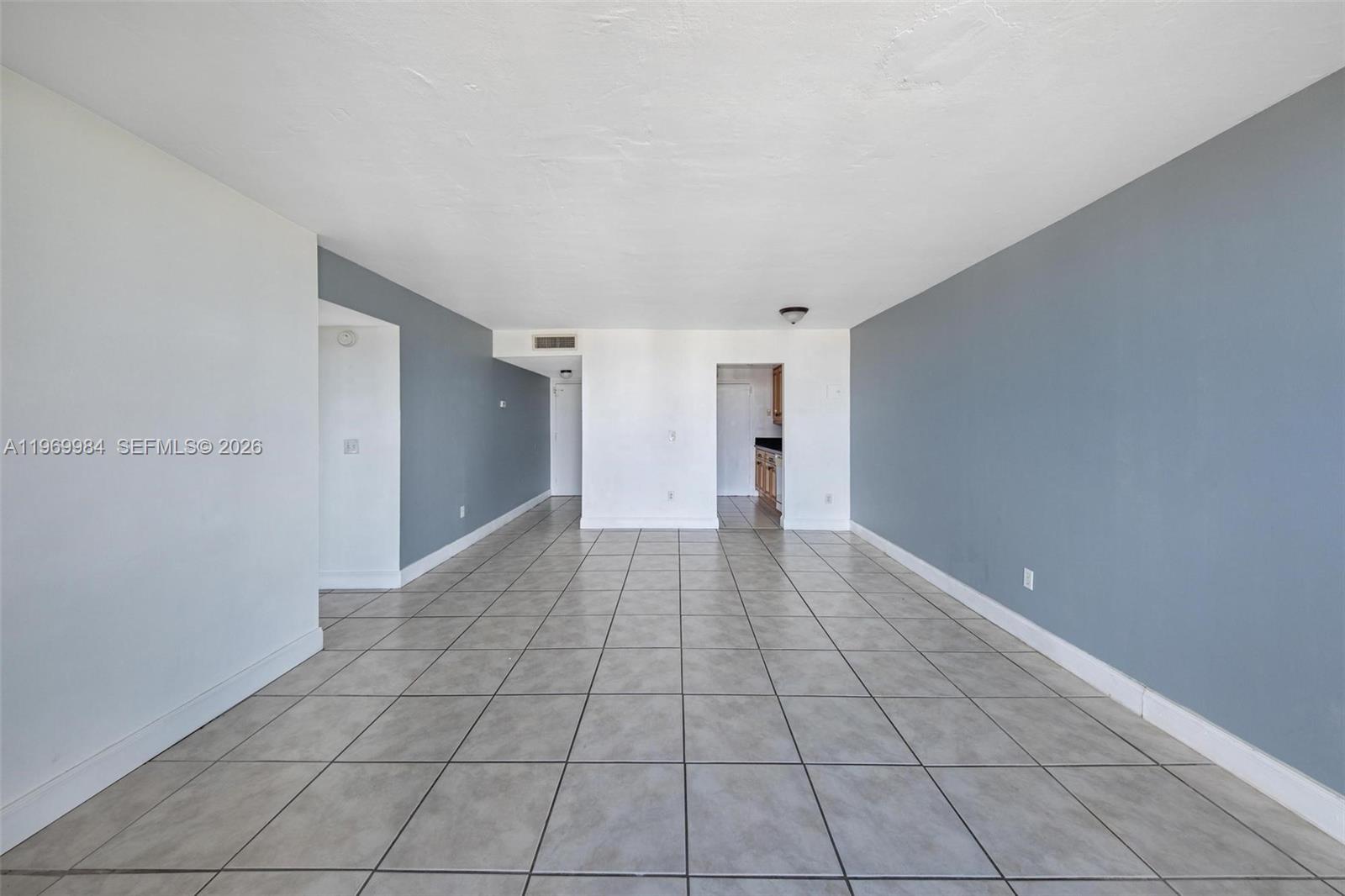 VECINO DEL MAR CONDO - Residential