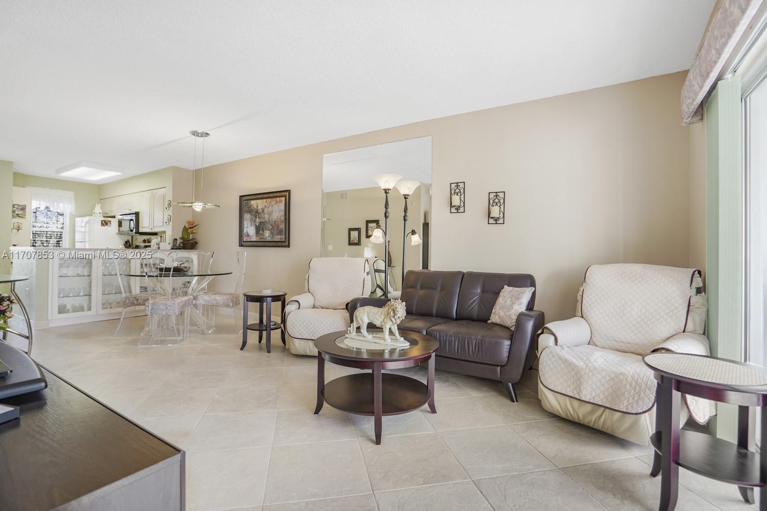 CYPRESS BEND CONDOMINIUM - Residential